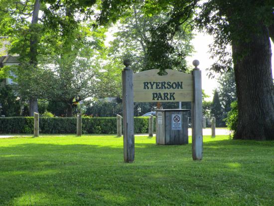 Ryerson Park