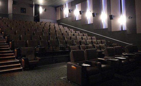 Cinema Cineplex Odeon Brossard
