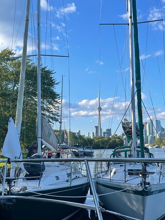 Toronto Yacht Rentals Day Tours