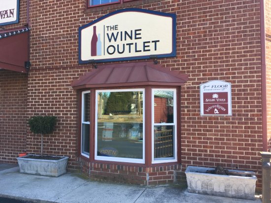 Great Falls Wine Outlet