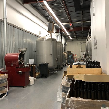 7th Wave Brewing