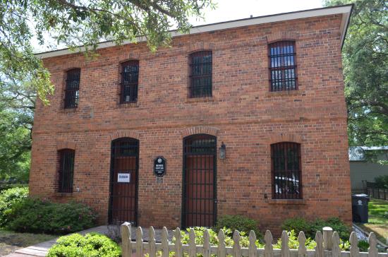 Old Brunswick County Jail Museum